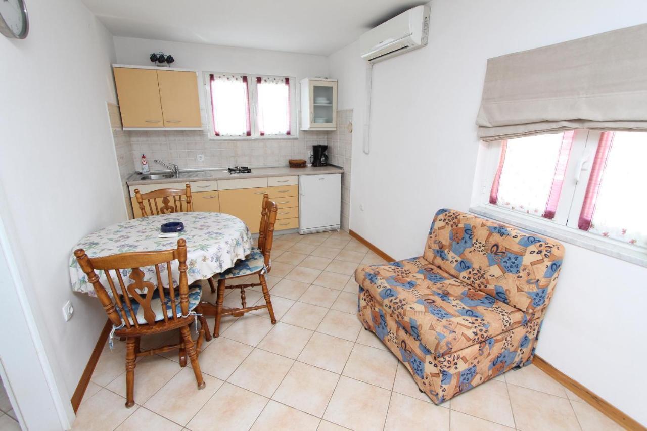 616 Apartment *